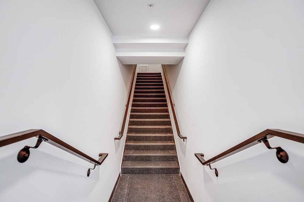 Walk to Cooper Creek Square: Condo w/ Hot Tub!