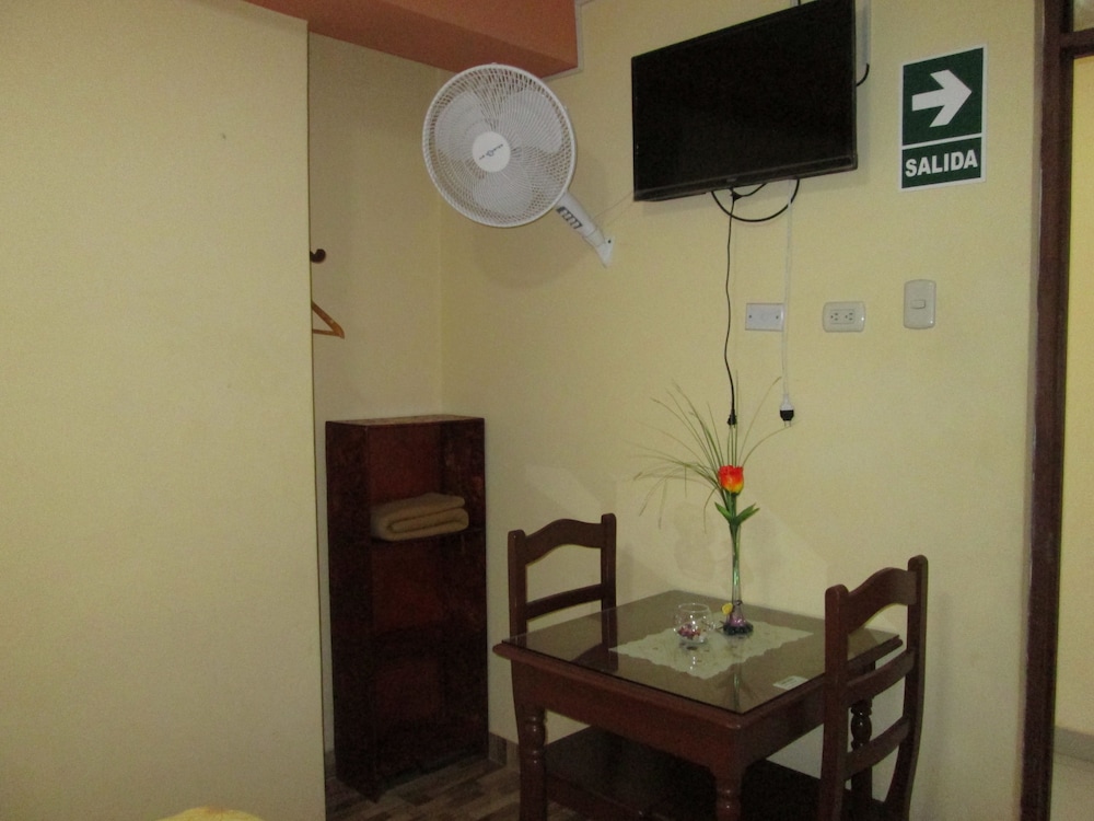 Hostal Lukanas