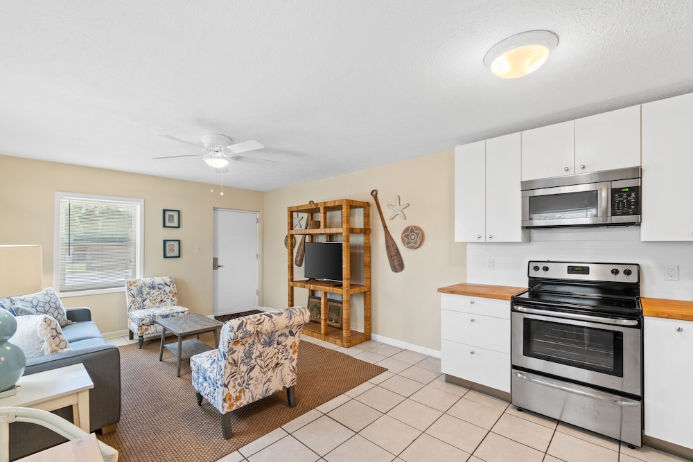 Adorable Beach Cottages in Panama City Beach by Panhandle Getaways
