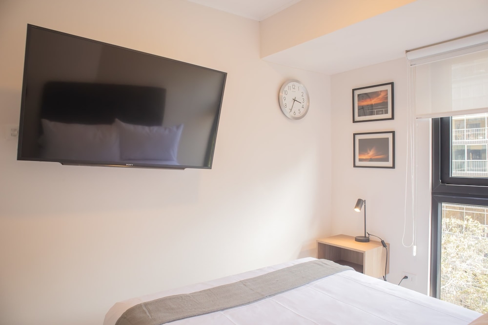 w Cozy 2BR w Balcony in Miraflores