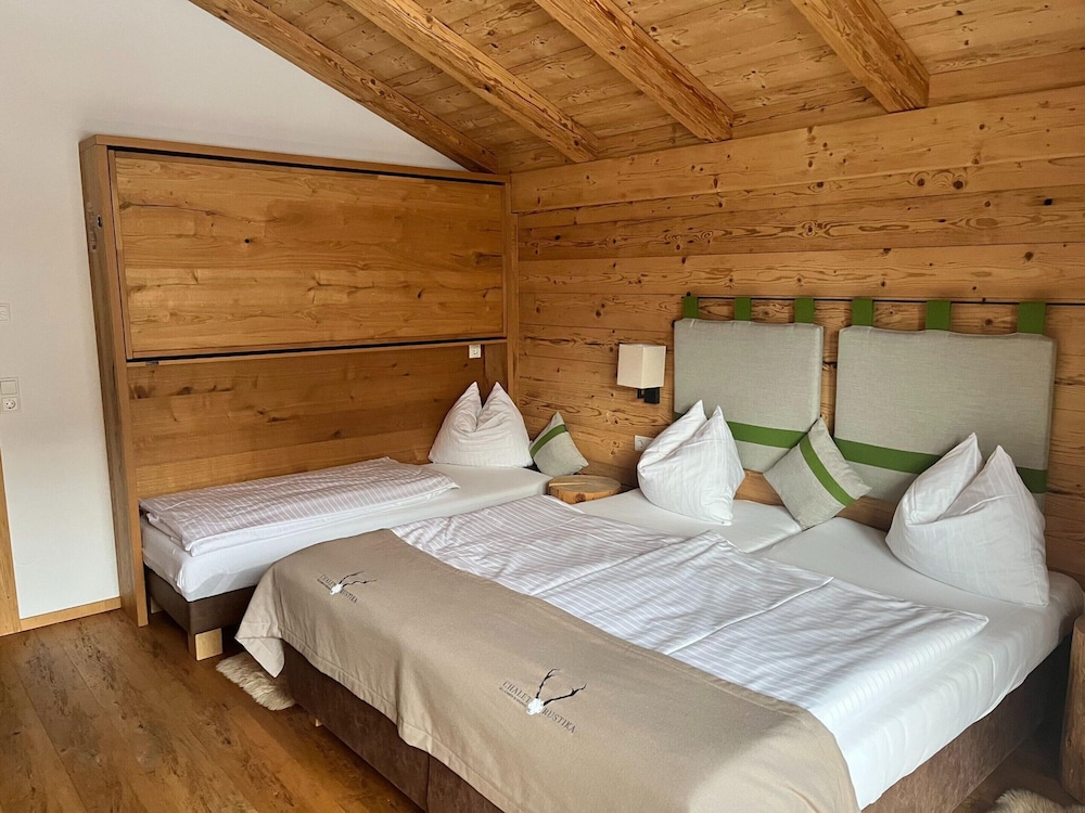 Chalet in Wagrain With Sauna and Swimming Pond