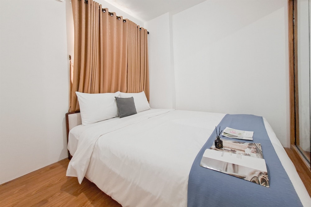 Warm And Cozy 2Br At Urbantown Serpong Apartment