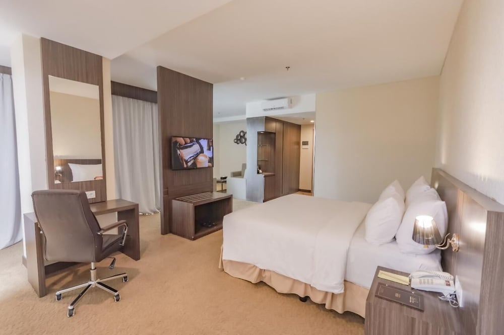 Labersa Hotel And Convention Center Toba Balige