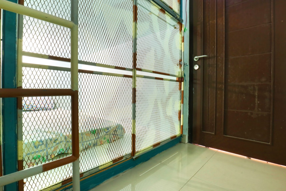 Kabin Kapsul Kayu Jati V Jakarta - Male Only - Hostel