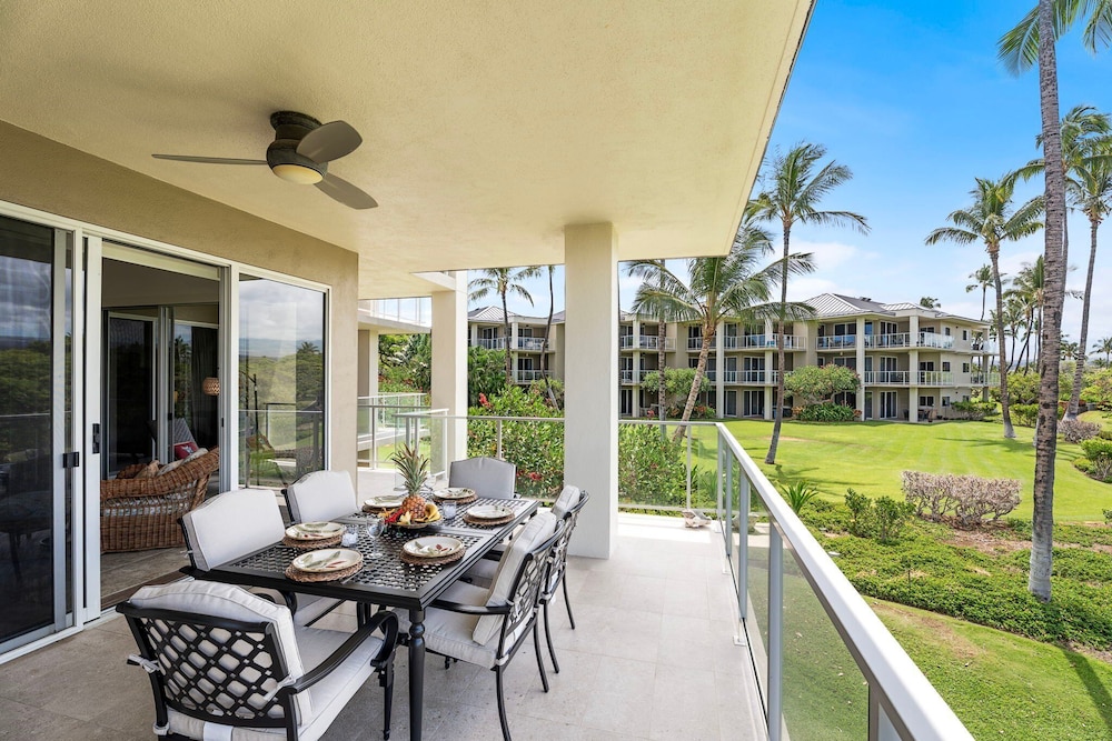 Beautiful Mountain View - Concierge Included - Spacious! - Vrkcv