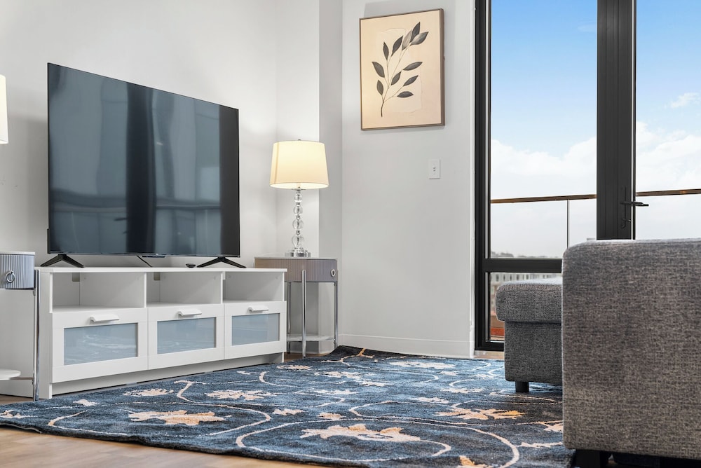 Furnished Apts near Harvard Stadium