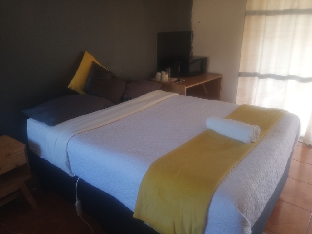 Haven guesthouse nkoyoyo view 3
