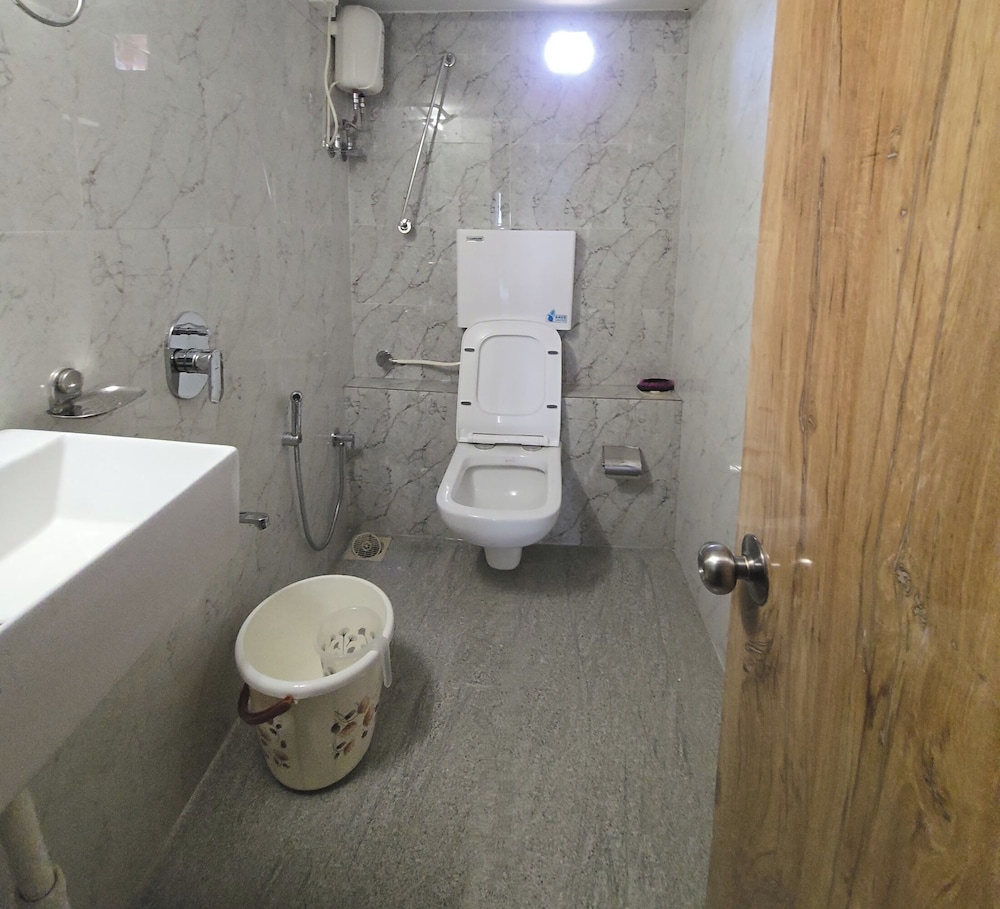 Classy Ac Dormitory