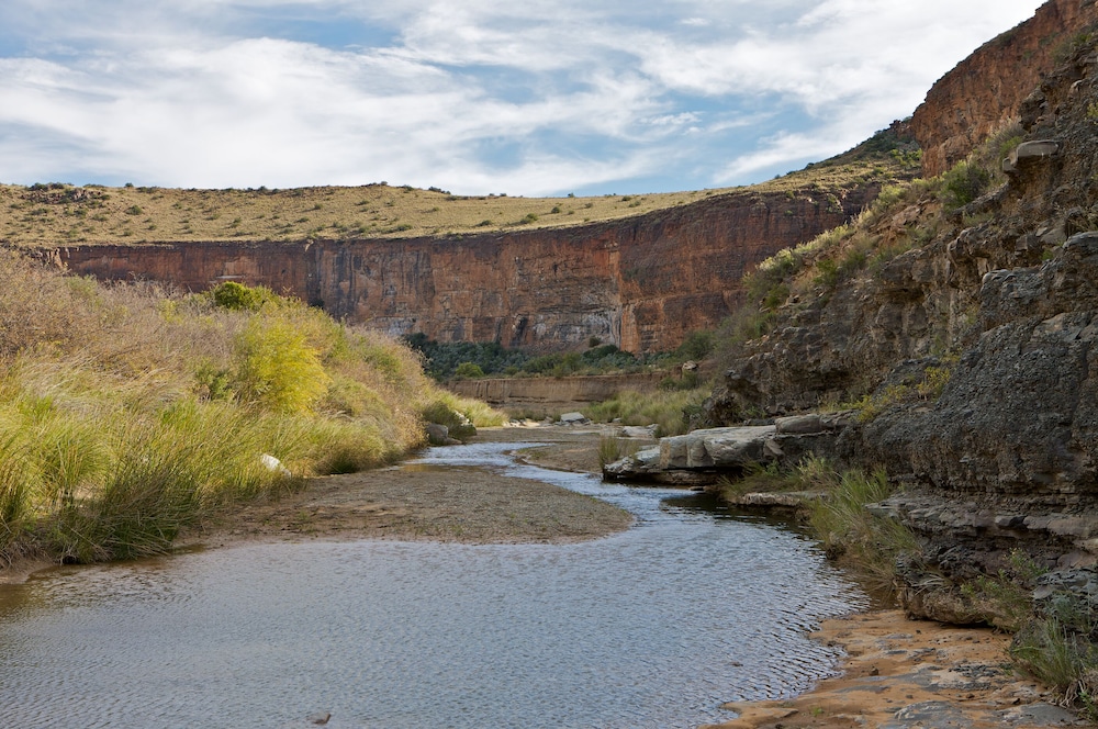 Ganora Guestfarm & Excursions