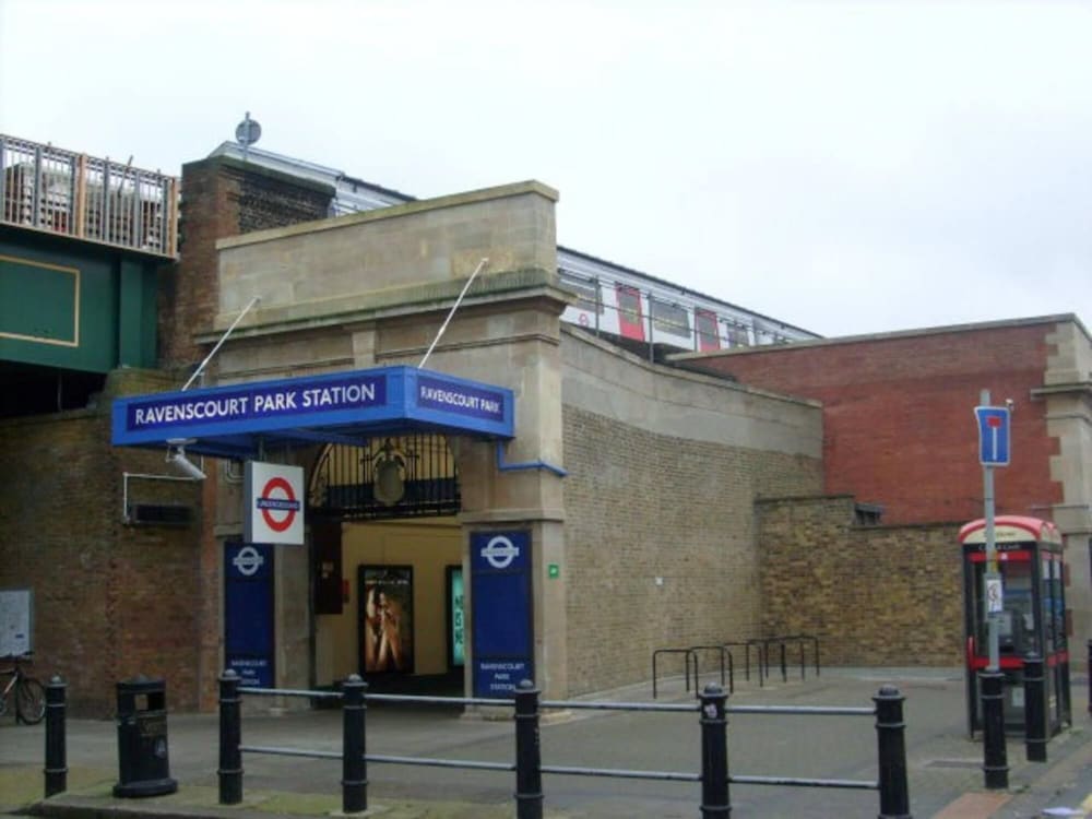 Cosy Two Bedroom Apartment - Flat 59a