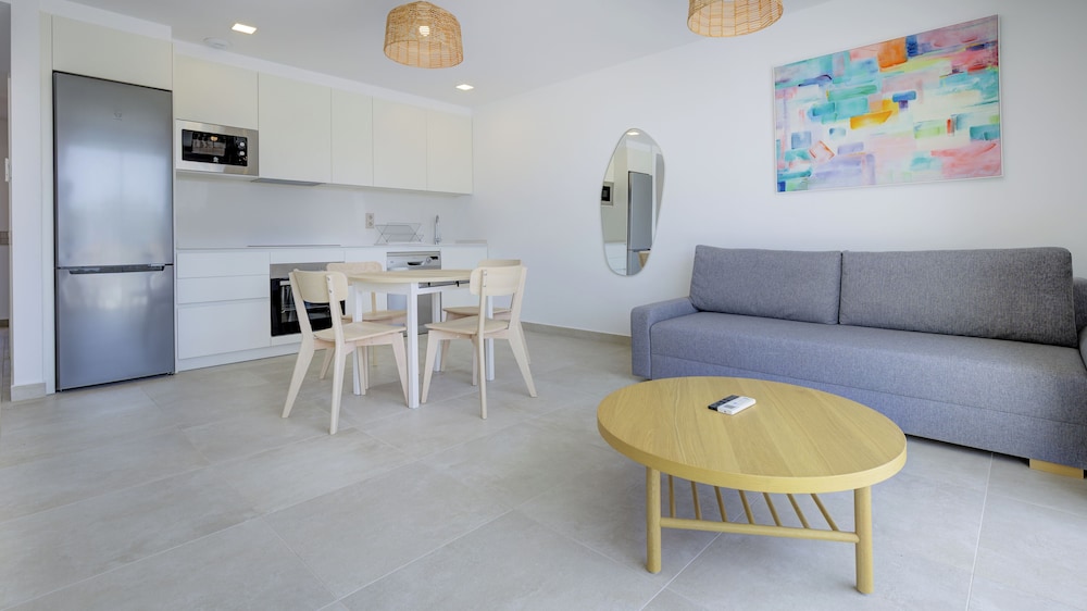 Calm Beach Apartments