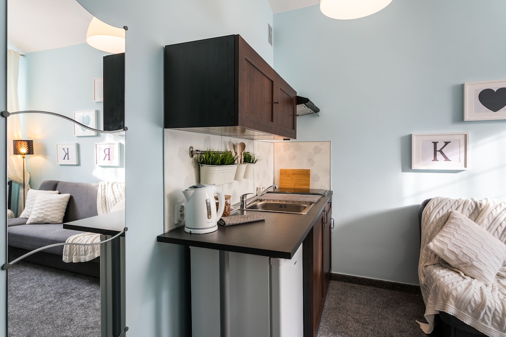 All In Apartments