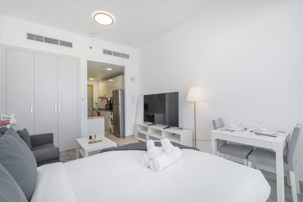 Studio in Bloom Heights With Captivating City View