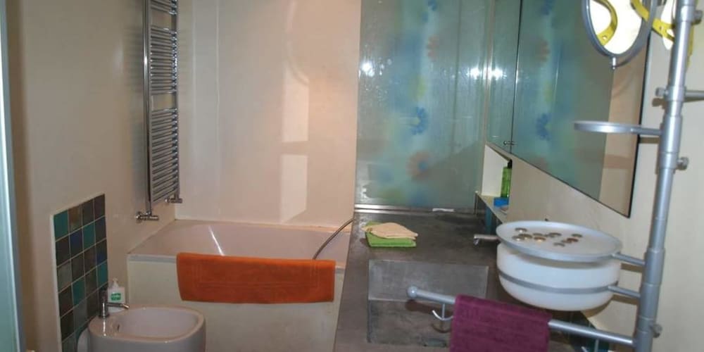 Testaccio 2 bedroom design