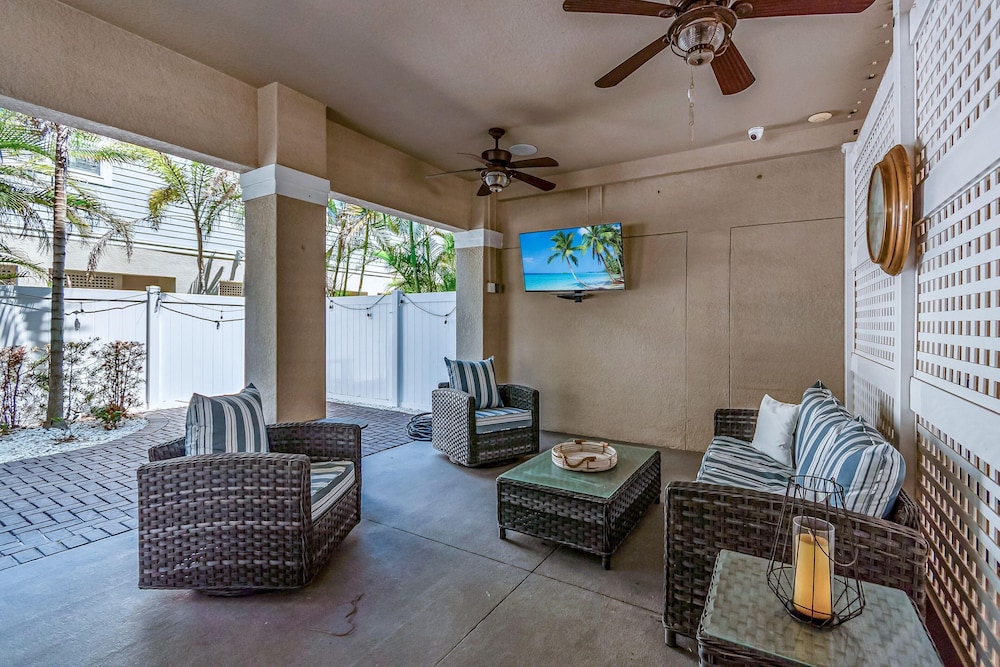 Redington Beach Townhouse 16305