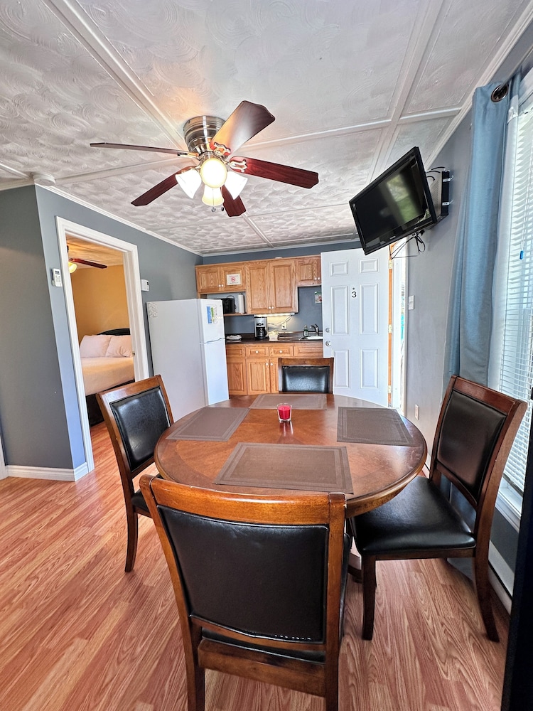 Skyline Cabins