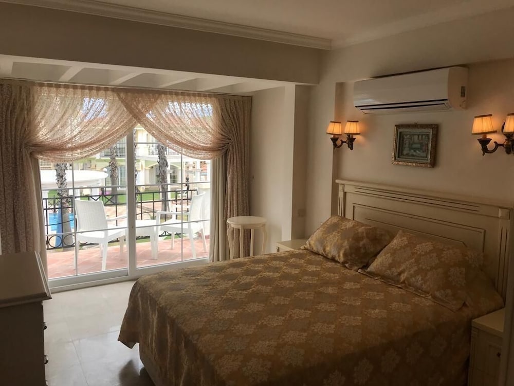 VillaMel view 2