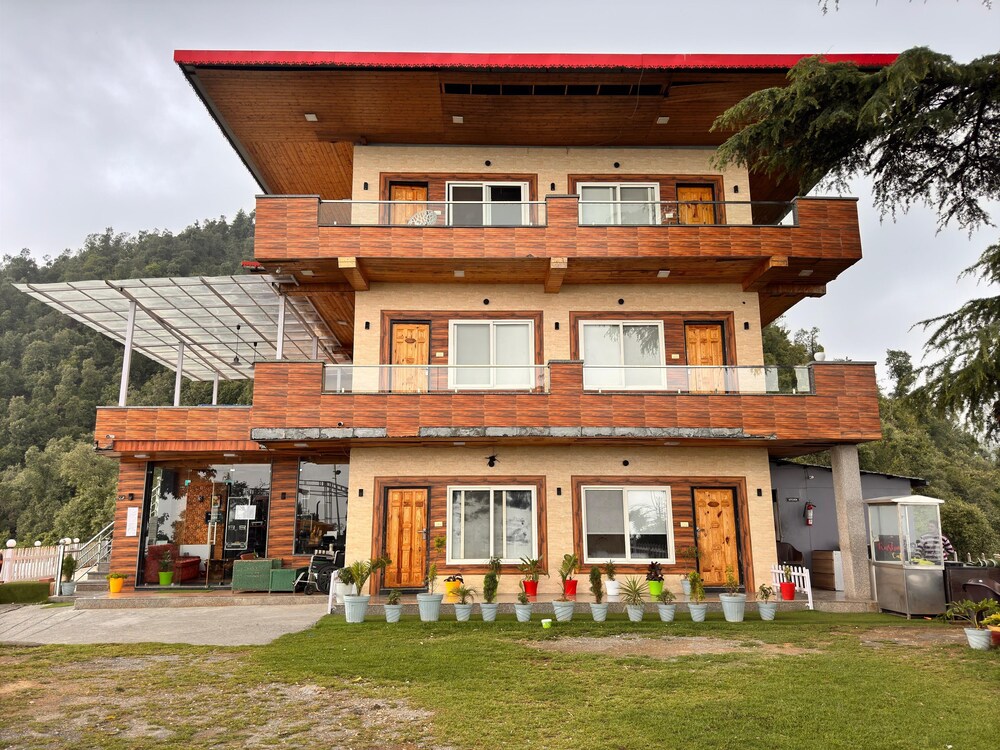 Heavens View Resort