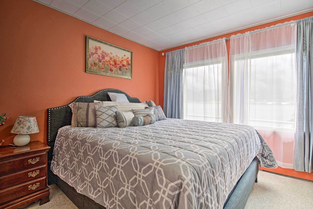 Juneau Vacations - Waterfront House w/ Glacial Views - Near Downtown! - Property Image 19