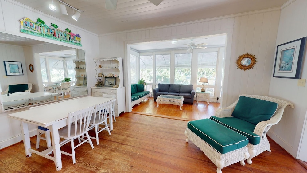 9 Shirley Road by Tybee Vacation Rentals
