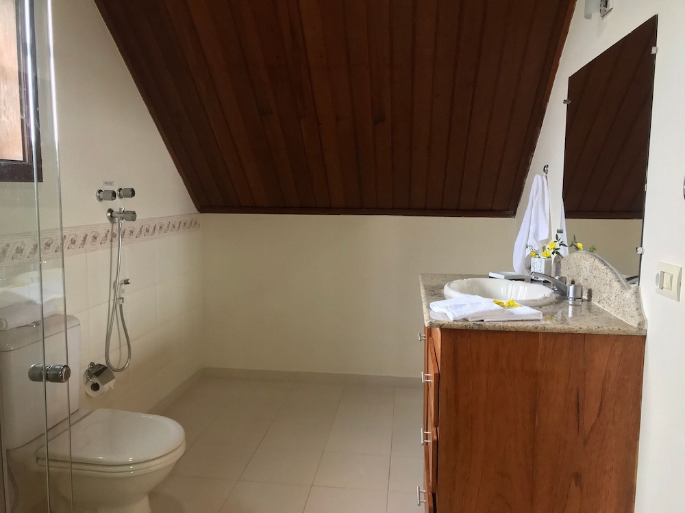Cerejeira Guest House