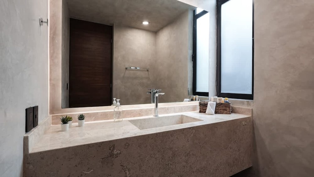 Amazing 3-story Townhouse With Pool in Aldea Zama