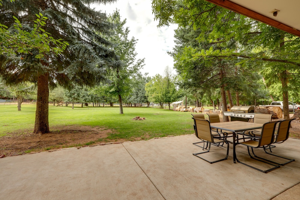 Rustic Pine Retreat w/ Fenced 1-acre Yard - Property Image 13