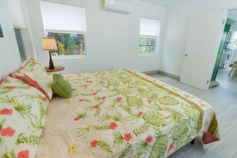 Duck Out 3 Bedroom Home view 4