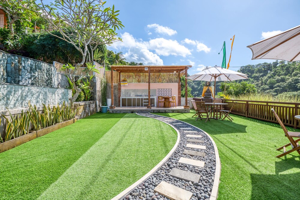Adinata Villa by Suarga Collection