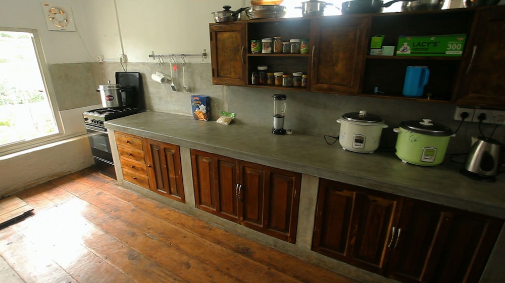 Senani Colonial Holiday Bungalow