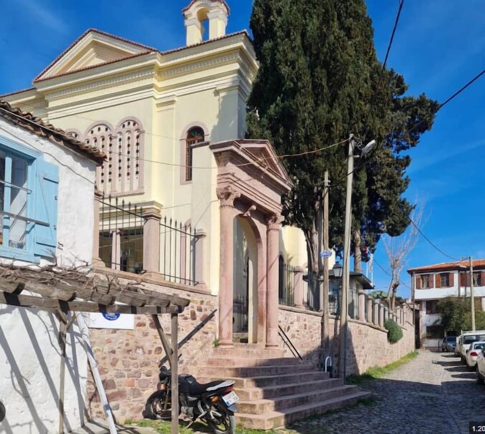 Photo 25