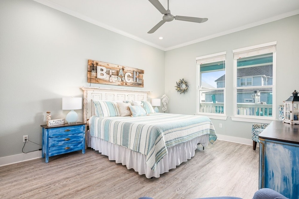 Crystal Breeze 3 Bedroom Home