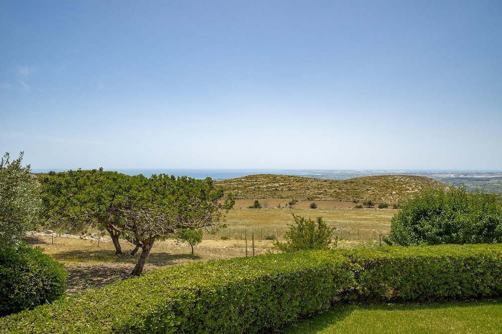 Villa Il Carrubo con Piscina view 5