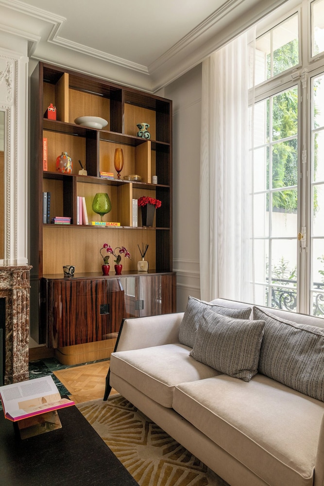HIGHSTAY - Luxury Serviced Villa - Poincaré