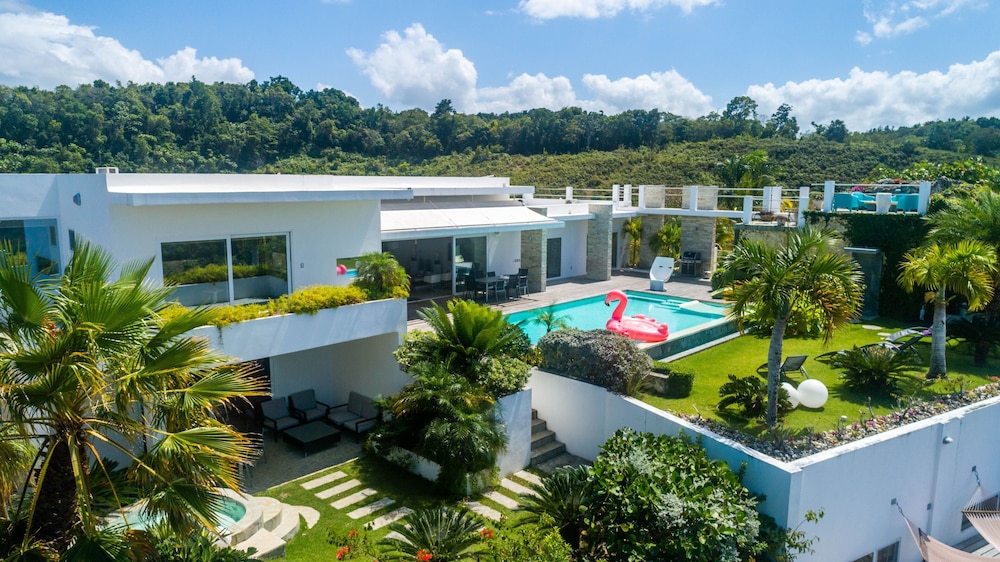 Villas Agua Dulce