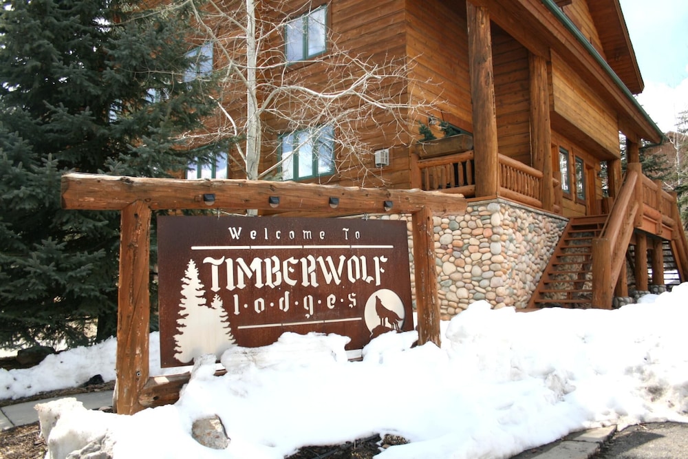 Timber Wolf Lodge Collection by KBM - 2 Units (5b/12c)