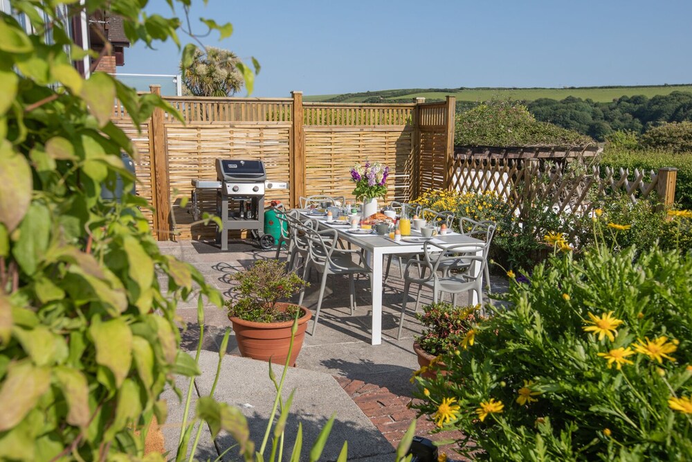 Newquay Tamarisk Lodge on the Gannel