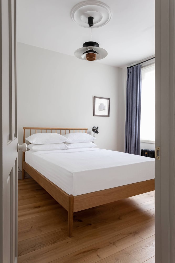 Baxendale Street by Onefinestay