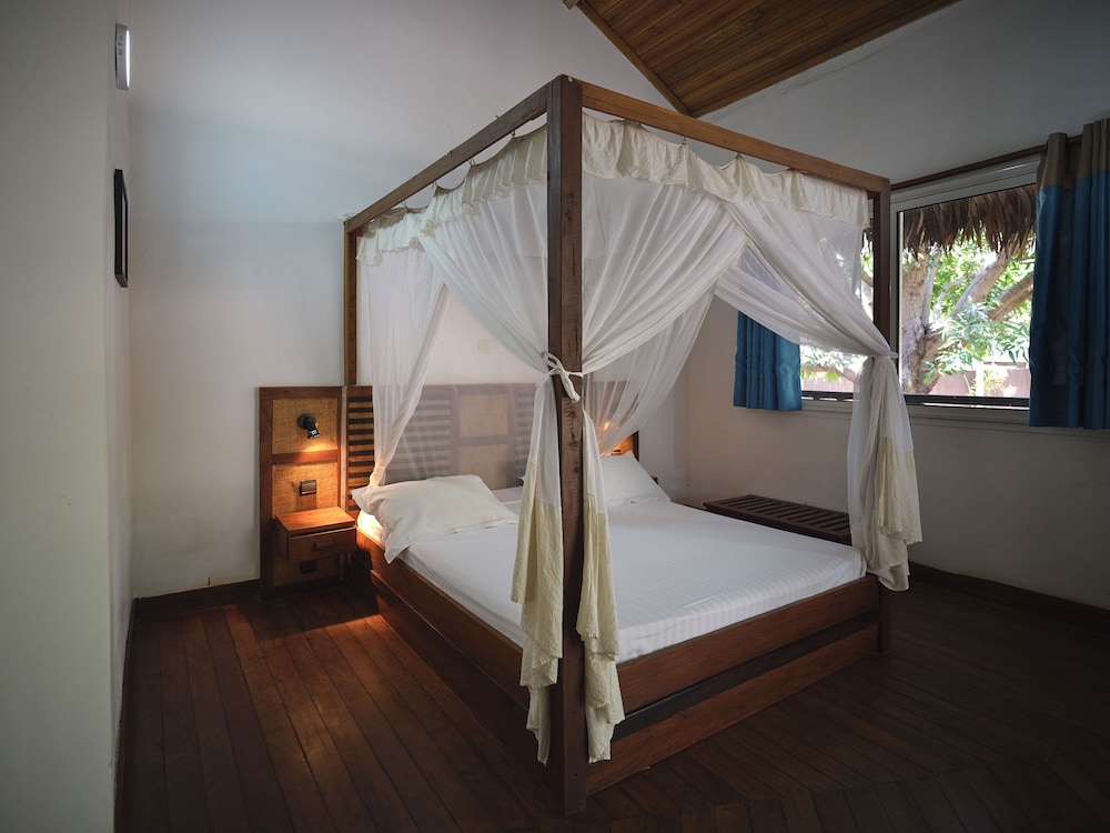 Antsanitia Resort