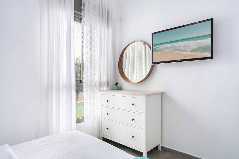 Achziv Bright Garden Stay by Sea N' Rent