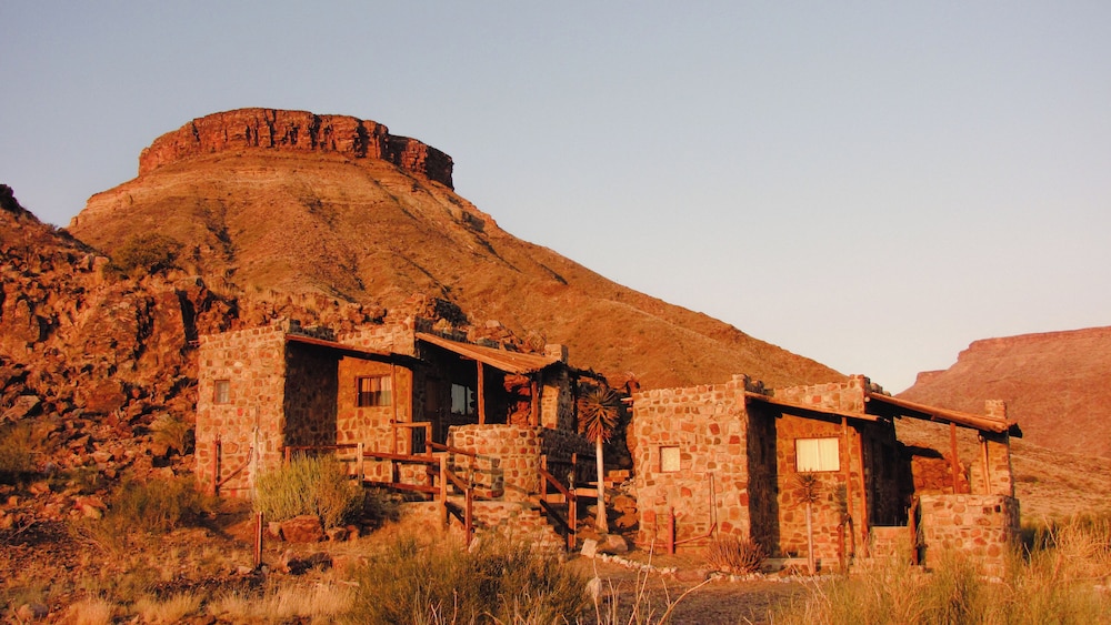 Mount Canyon Guest Farm
