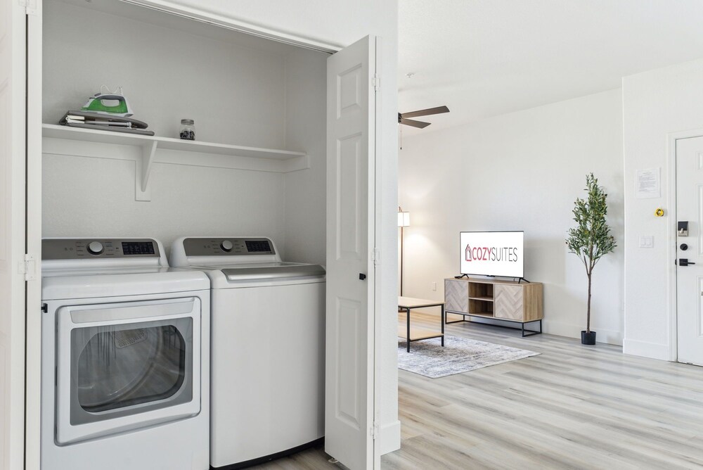CozySuites at Zone Westgate