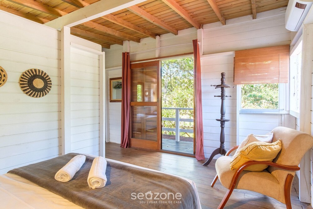 House, Beach, and Nature in Ibiraquera Tan0000