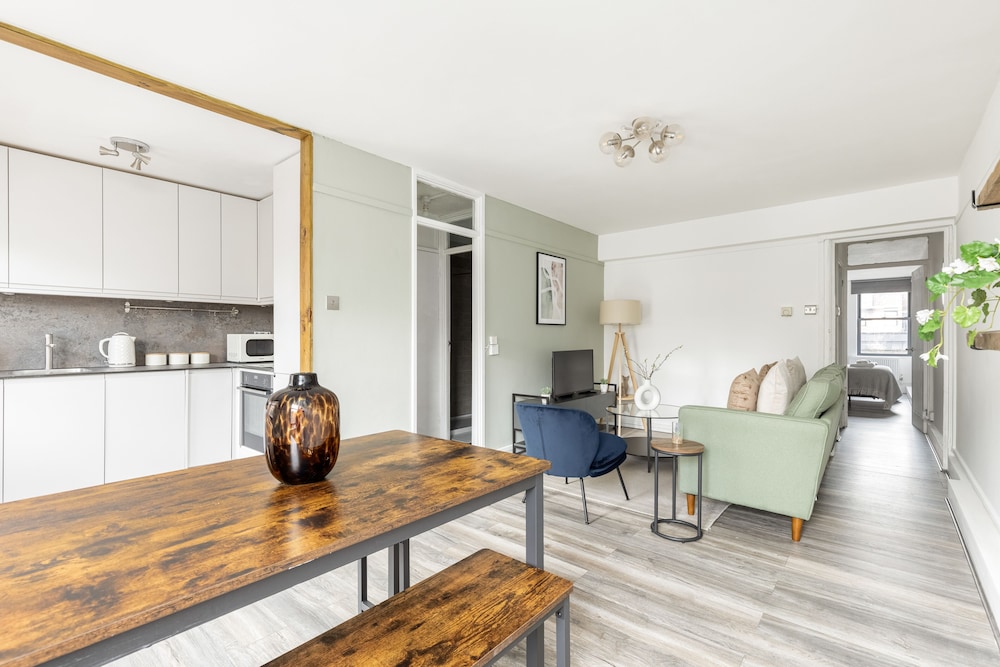 The Pimlico Apartments
