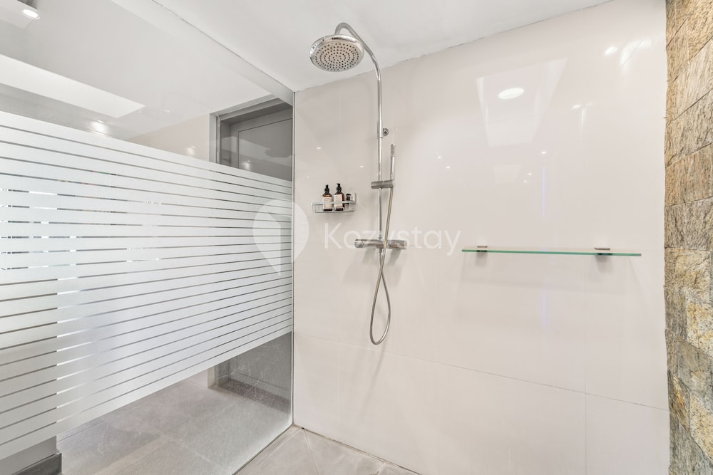 Atelier Villa by Kozystay - Sanur