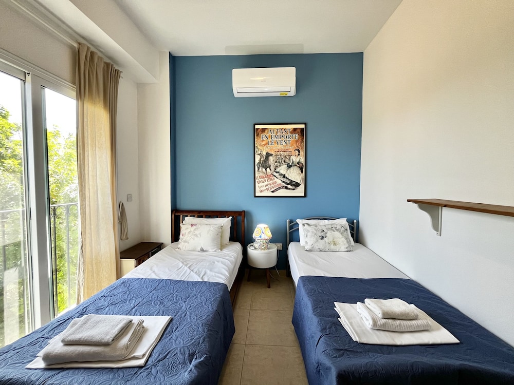21 ATR - Stay Thalassa Villa