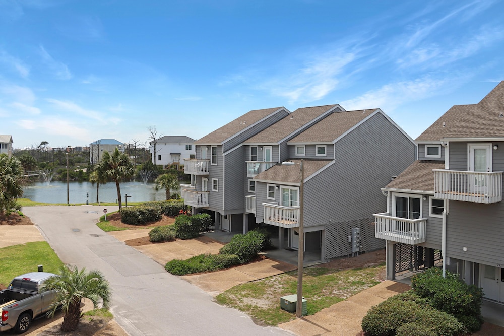 Barrier Dunes 268 - 101 Cape Blessed view 3