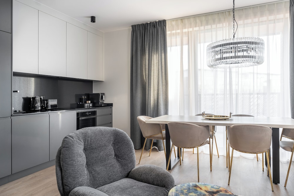 Lion Apartments - SCALA City Center