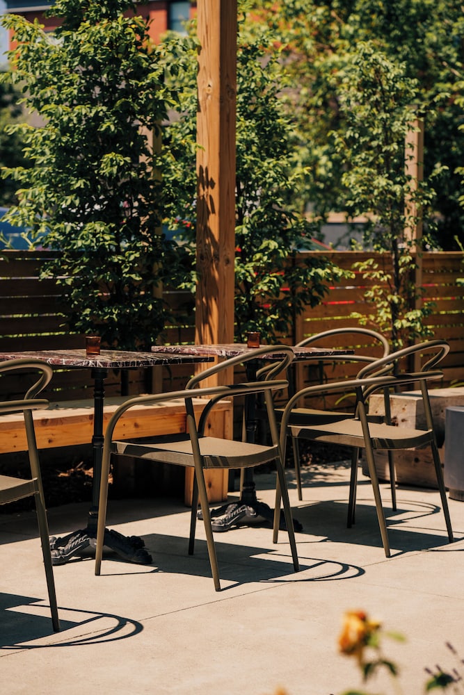 Somewhere Inn Collingwood Boutique Hotel 25