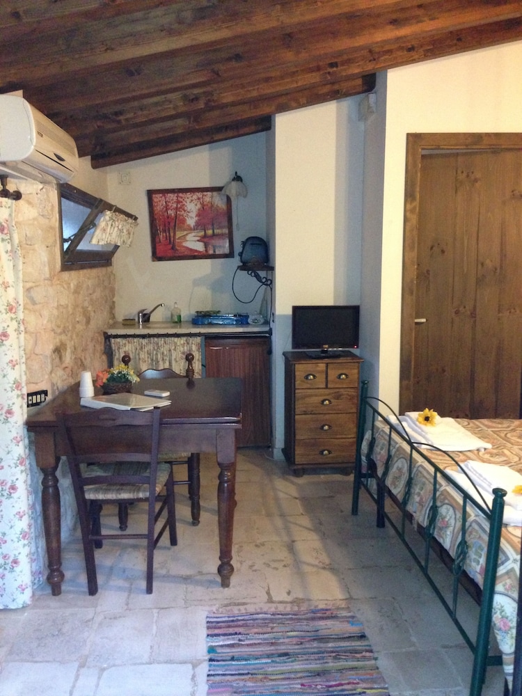 Photo 27